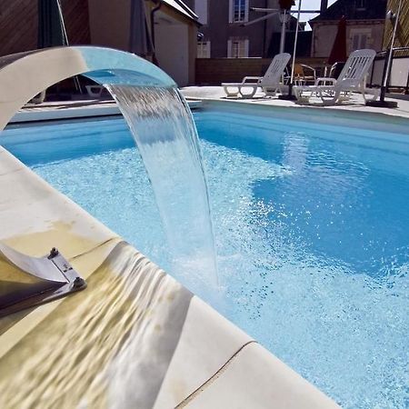 Saint-Privat  Logis Hotel Restaurant Auberge De La Xaintrie מראה חיצוני תמונה